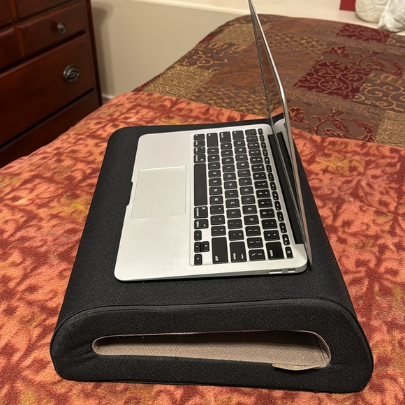 Laptop Desk - Picture 2 of 6